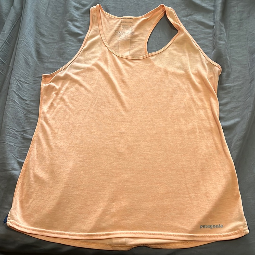 Patagonia. Coral athletic tank top. Size large.